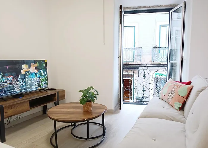 Lisbon Center Charm Apartment